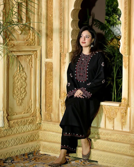 Black Luxe