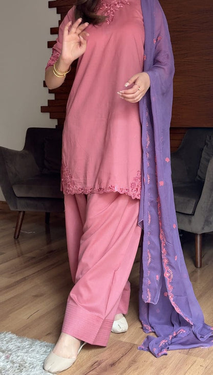 Noor-e-Nazakat